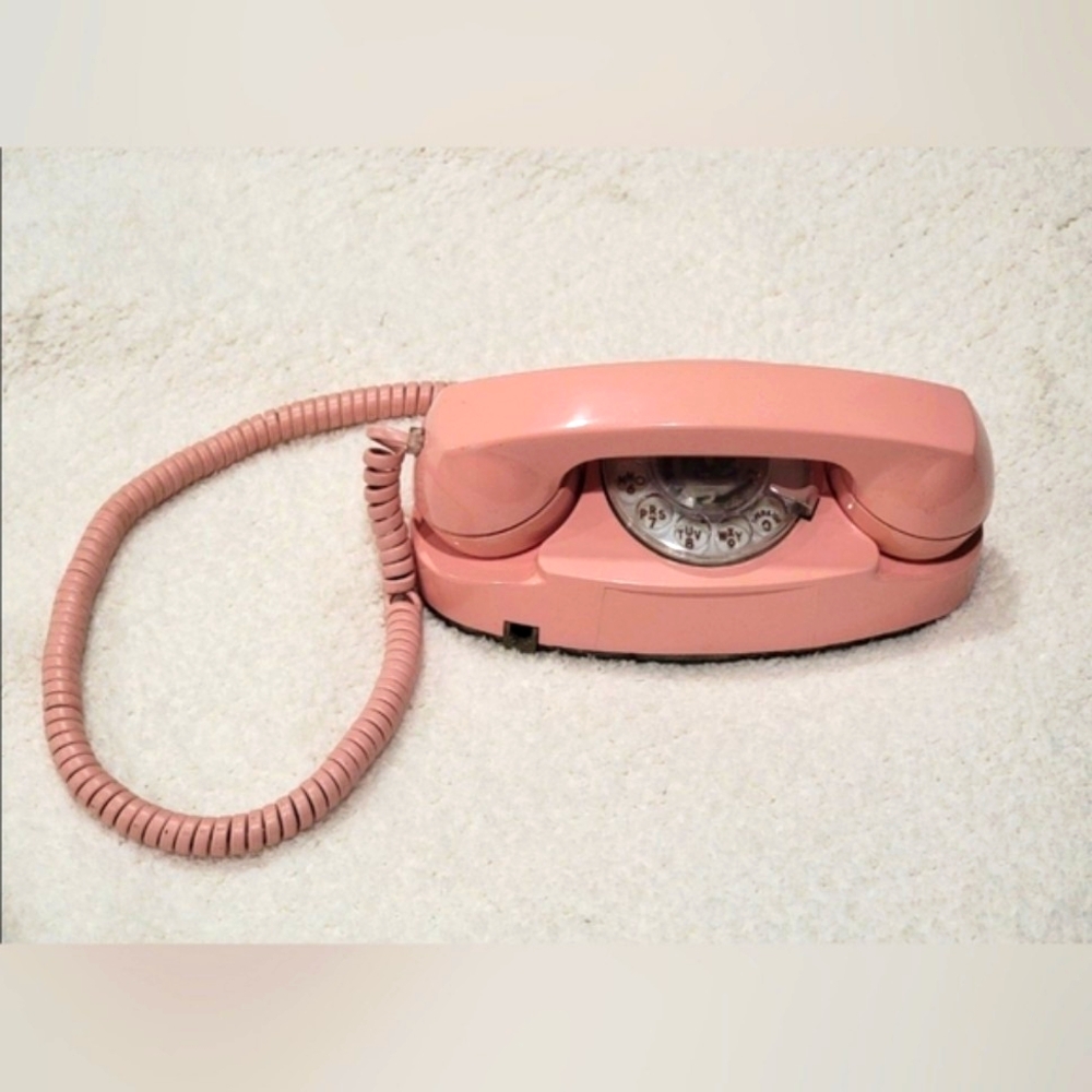 🎀 Vintage Pink Princess Bell Western Rotary Phone Antique Collectible 1960s